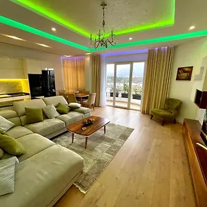 queens-luxury-apartments-lake.hotels-in-tirana.com/